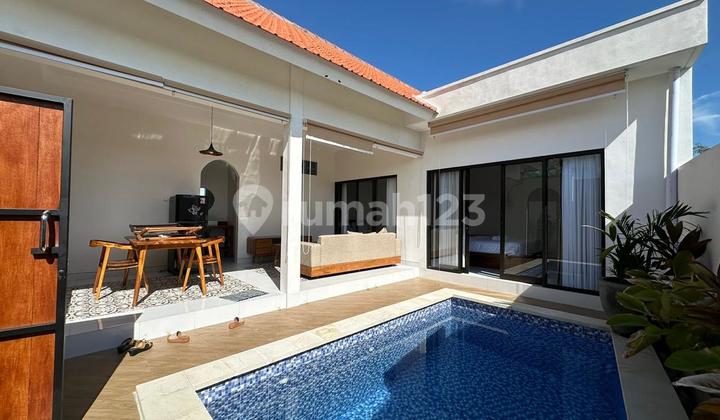 2 Bedrooms Minimalist Villa Near Suluban and Padang Padang Beach