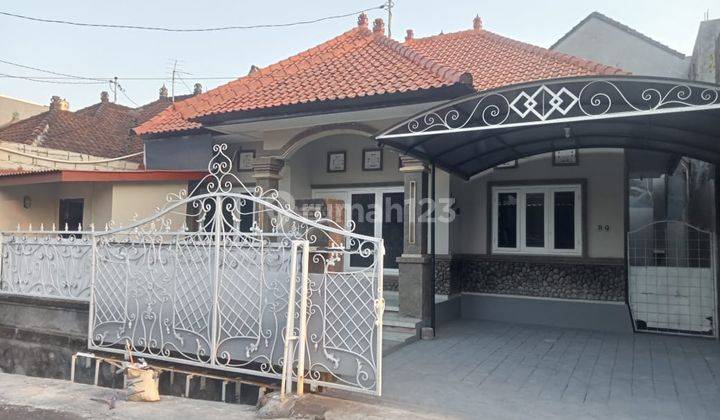 For Rent 3 Bedroom House Near Kiddy School Kerobokan