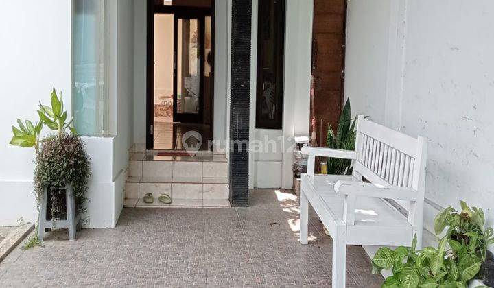 White Minimalist House At Kutuh For Rent Monthly And Yearly 1