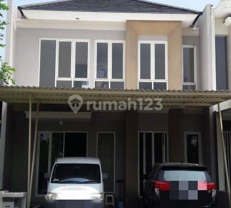 Rumah 2 Lantai SHM di Royal Residence, Surabaya 1