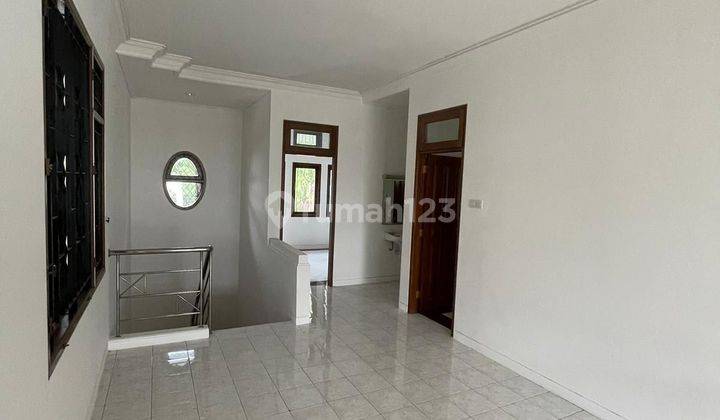 Hot banget Rumah Graha Family luas 210 hanya 4 Man 2