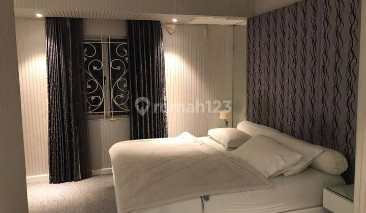 Apartement Apartemen Waterplace Surabaya 3 BR Furnished Bagus 2