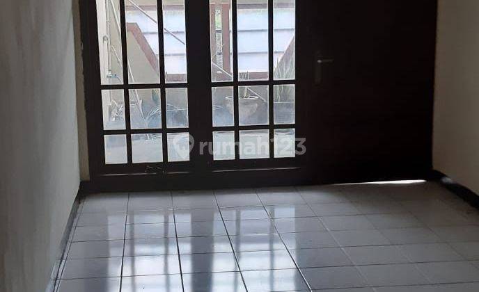 Rumah 2 Lantai Bagus SHM di Sambiarum , Surabaya 2