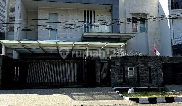 FOR SALE SEMI-FURNISHED HOUSE SUTOREJO PRIMA SURABAYA 1