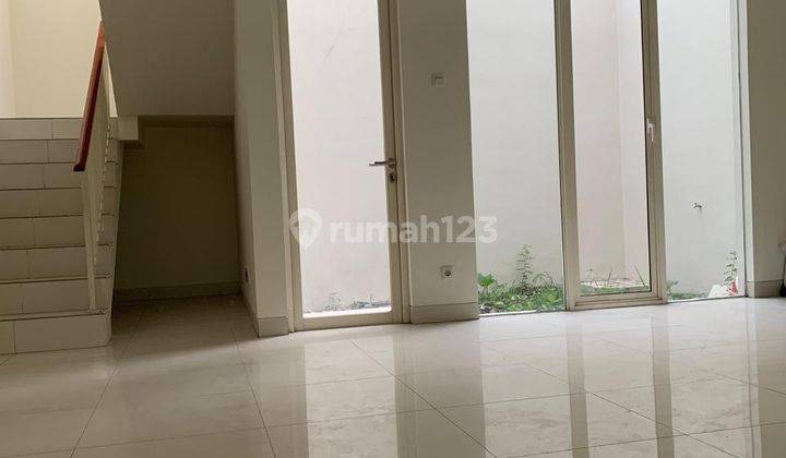 JUAL RUMAH MODERN MINIMALIS GRAND PAKUWON SURABAYA 2