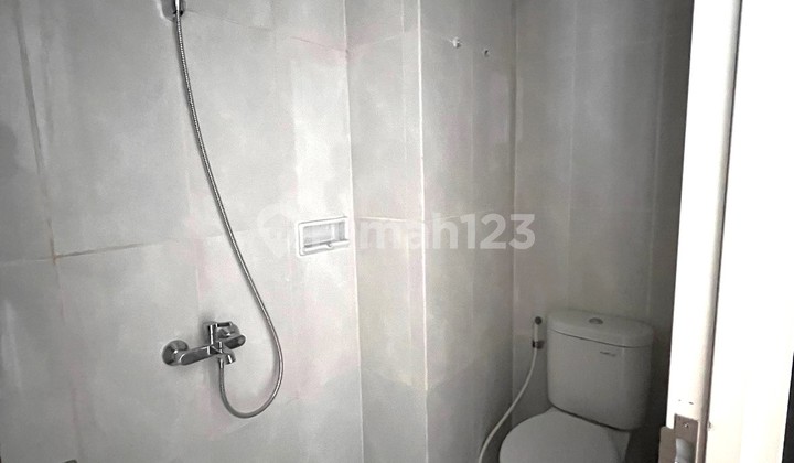 Ready-to-occupy Serpong Garden studio apartment, 00797 Bud