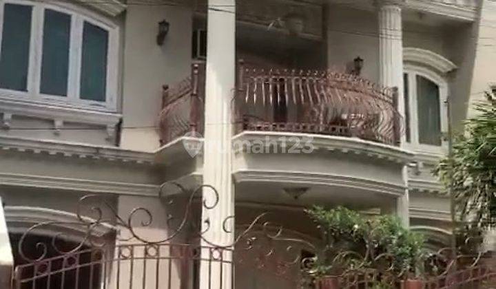 Rumah Sangat Bagus Rapi Siap Huni di Kelapa Dua, Kode 0012 Hentat 1