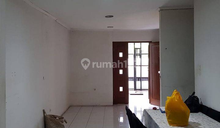 Rumah Bagus Siap Huni di Taman Palem Lestari, Kode 0006 Sus 2