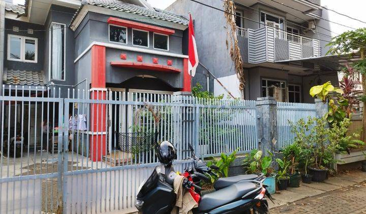 Rumah Siap Huni Bagus Dan Rapih di Taman Surya 5, Kode 0067 Kimta 1