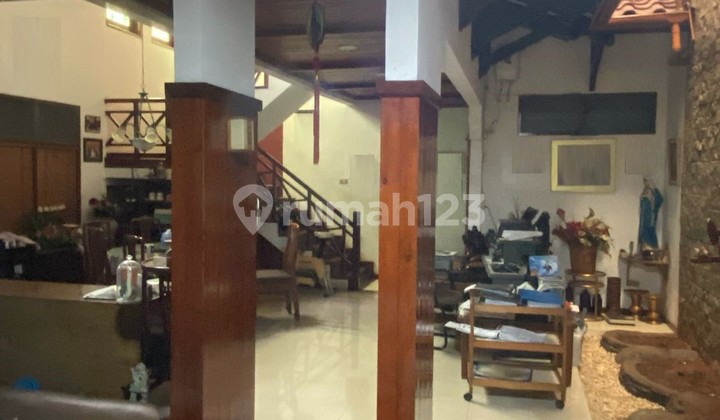 Rumah bagus rapih siap huni di daerah Kedoya, 0012 Erw 2