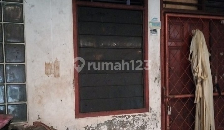 Old House for sale located in the Matraman area, 0069 DinKIM