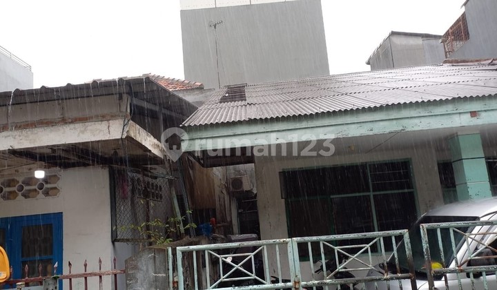 Rumah Tua dijual lokasi di daerah Cideng, 0076 Tat 1