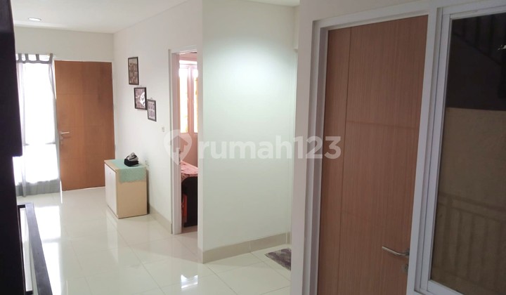 Rumah Bagus Rapih Siap Huni di Duri Kepa, 0035 Crsste 2