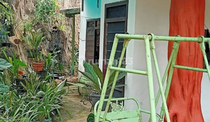 Rumah Kondisi Bagus Rapih Siap Huni di Daerah Cisarua, 0027 Crsus 1