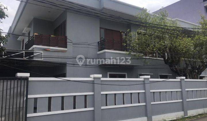 Rumah Siap Huni Kondisi Bagus Rapih di Daerah Kedoya, 0033 Erw 1