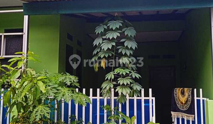 Rumah siap huni kondisi bagus rapih di daerah Ciledug, 0026 Chr 1