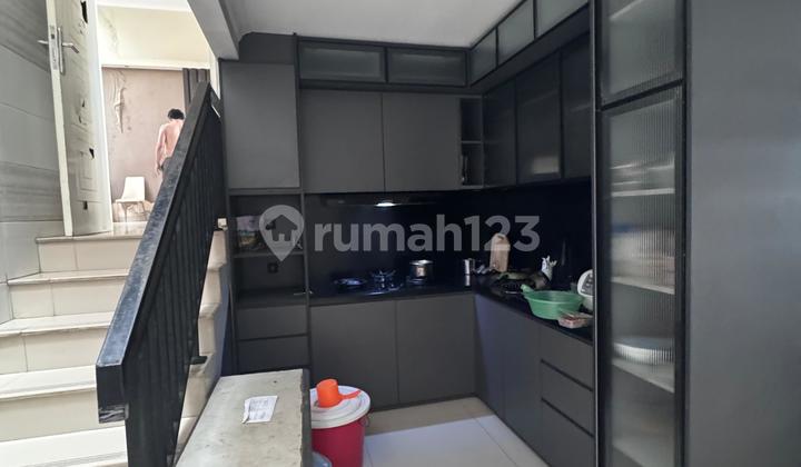 Rumah bagus rapih siap huni di Puri Gardena, 0010 Dad 2