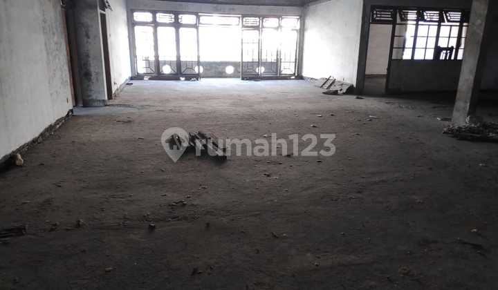 For Sale. Old House Land Measurement in Muara Karang