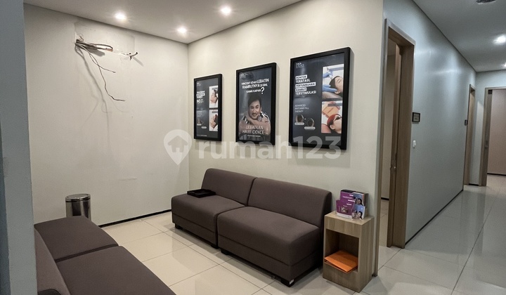 Ruko Uk 4X15m di Metrobroadway Pik Pantai Indah Kapuk, Sudah Full Renovasi