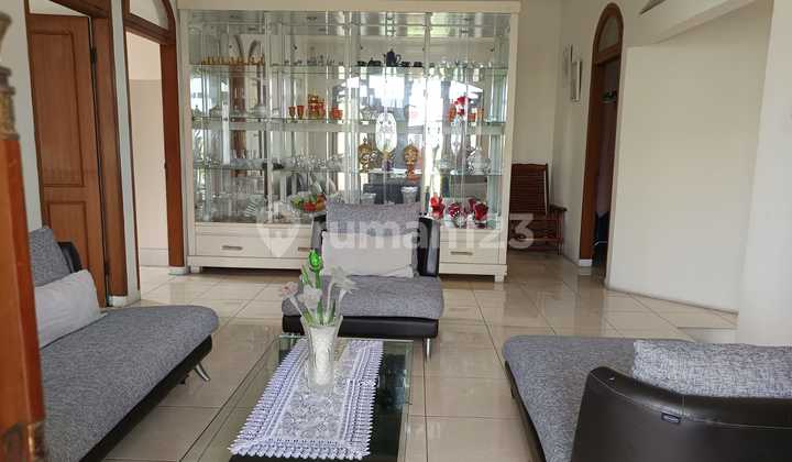 Rumah Nyaman dan Asri Depan Taman di Komplek Jati Unggul Harapan Jaya Bekasi 2