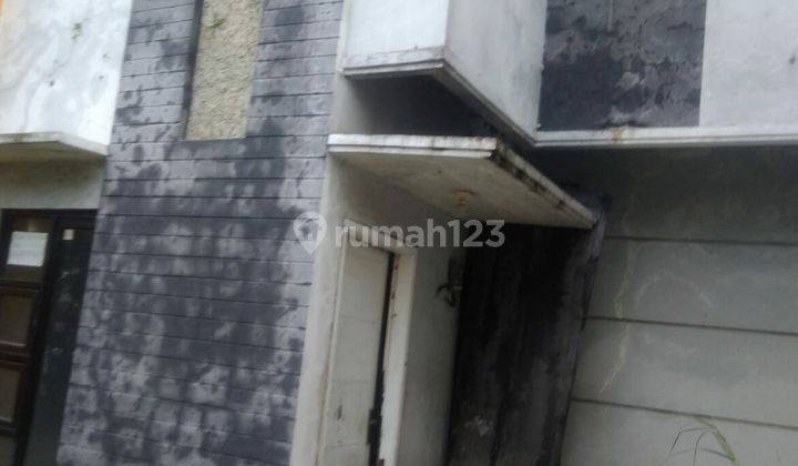 Rumah Kondisi Apa Adanya di Botania Residence Bekasi 2