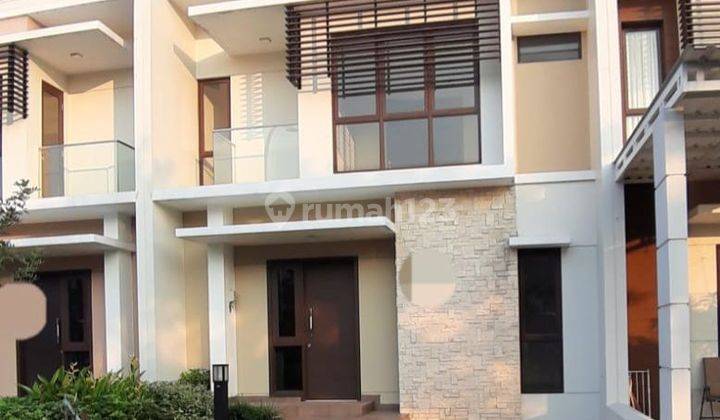 Rumah Cantik Burgundy Residence 7x13 Premium Summarecon Bekasi 1