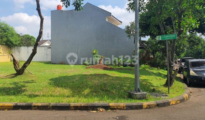 For Sale Corner Plot Ready to Build in Celebration Town Cluster, Grand Wisata.