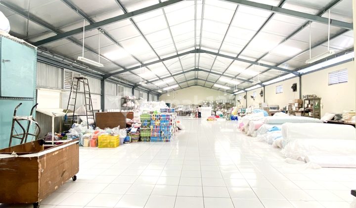 Warehouse for Rent, Good Condition, Ready to Use in Marunda Center
