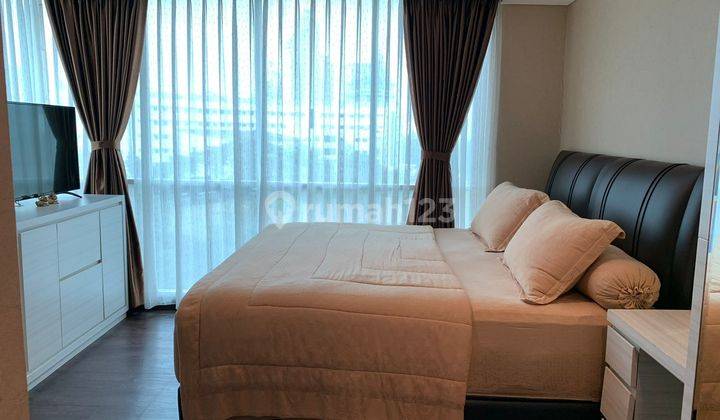 Jual Murah, Apartemen Springhill Terrace, Kemayoran, 3 Br+1br, 100m, Furnish Lux Mewah, Shm, Jual Rugi 1
