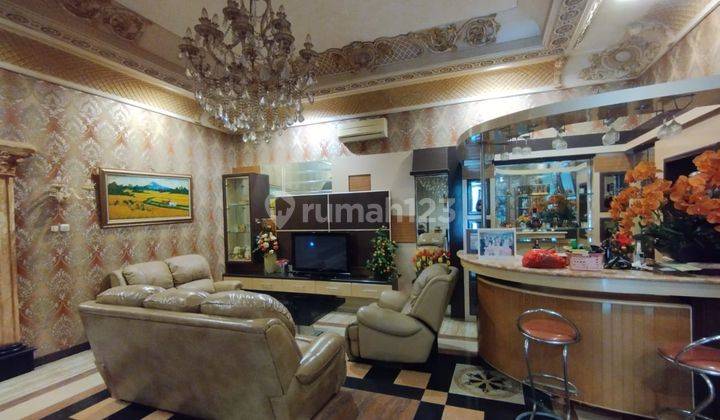 Rumah Mewah Di Florence Pik 4,5 Lantai 10x20 Siap Huni SHM 1