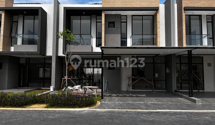 Murah !! Brand New Cluster Pasir Putih Residence Pik 2, Siap Huni