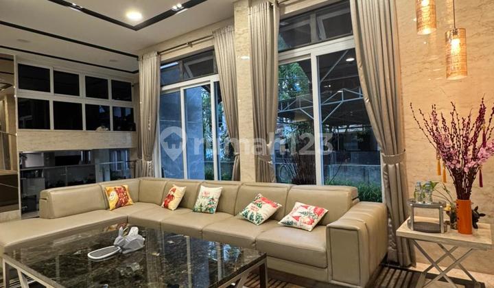 Rumah Sunter Paradise Mewah 3 Lantai Luas 290M Good Interior Rumah Sunter Paradise Mewah 3 Lantai Luas 290M Good Interior