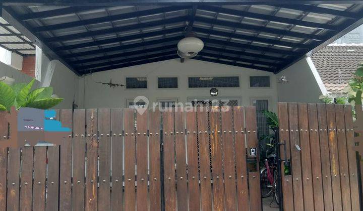 Rumah 2 Lantai Pulomas Barat, 6x21 Shm Jalan Lebar