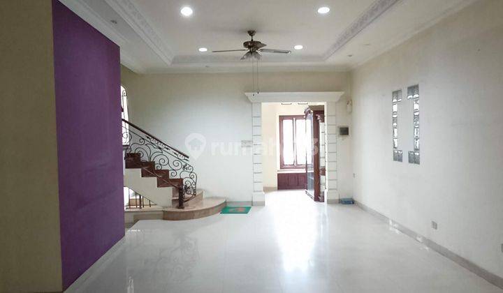 RUMAH MEWAH 3,5 LANTAI, DEKAT SUNTER MAL, MINIMALIS JUAL CEPAT BISA KPR 1