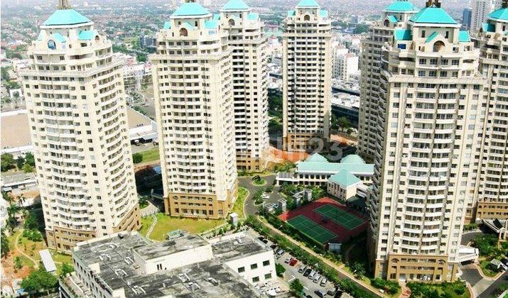 Paladian Park Apartment 3 Bedrooms, Renovated, Ready to Occupy, Rarely Available