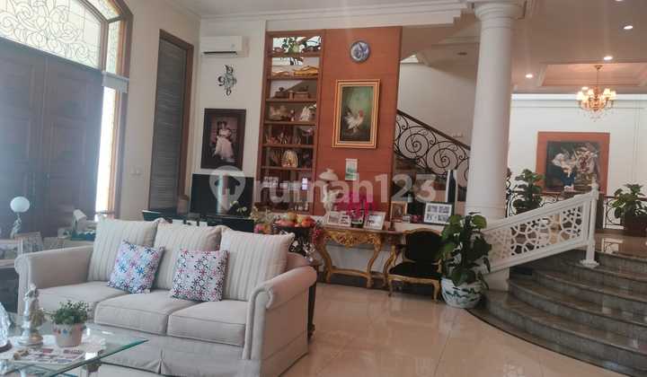 Luxury 3-Story Fully Furnished House in Sunter Elite Cluster 504m, Private Pool 2