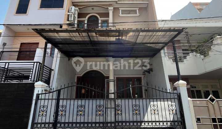 Cheap!! Danu Indah Sunter 3 Floors Ready to Occupy Can Be Mortgaged