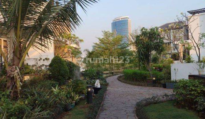 Turun Harga, Rumah Mewah Cluster Royalton Kemayoran 4 Lantai, Privat Lift, Pool, Gym, Termurah 1