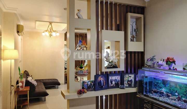 Price Drop, Minimalist 3-Story House, Janur Elok, 9x17, 3-Car Wide Road, Quick Sale 2