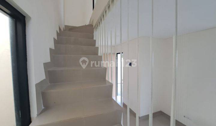 Rumah dalam cluster murah modern siap huni dekat Jakarta 7