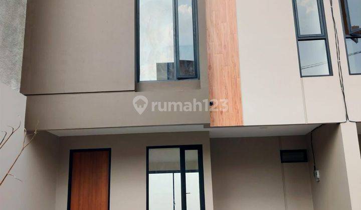 Rumah Aestetik 2 Lantai Siap Huni Di Pamulang Cicilan 6,4jutaan  2