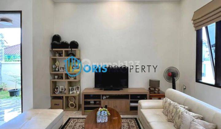 Rumah  Semi Furnished SHM - Sertifikat Hak Milik di Jatiwaringin 4