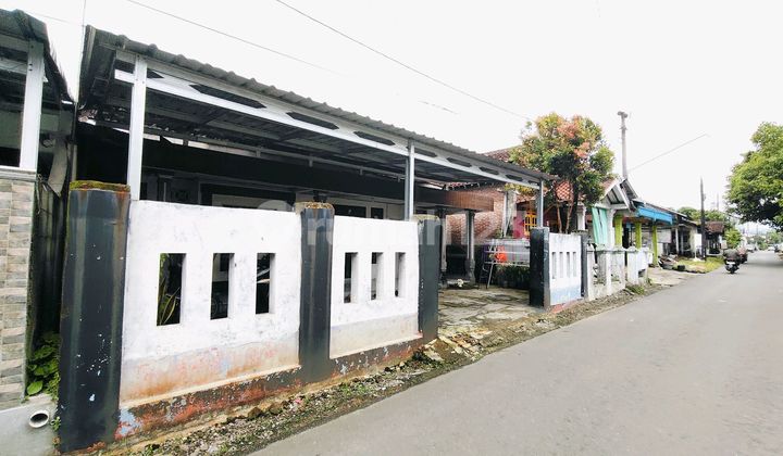 Rumah Nuansa Pedesaan Kertanegara Purbalingga