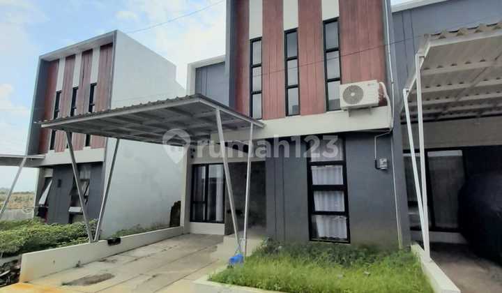 Modern Minimalist House in Karanggintung Utara Housing Estate, Purwokerto 2