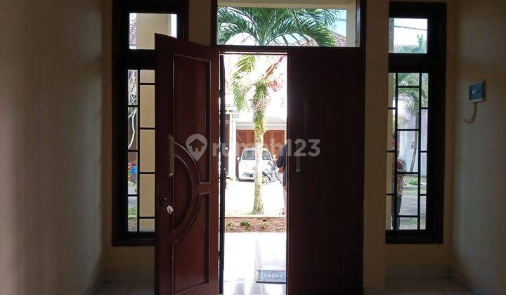 Rumah siap huni perum elit Rafles Baturaden Purwokerto 8