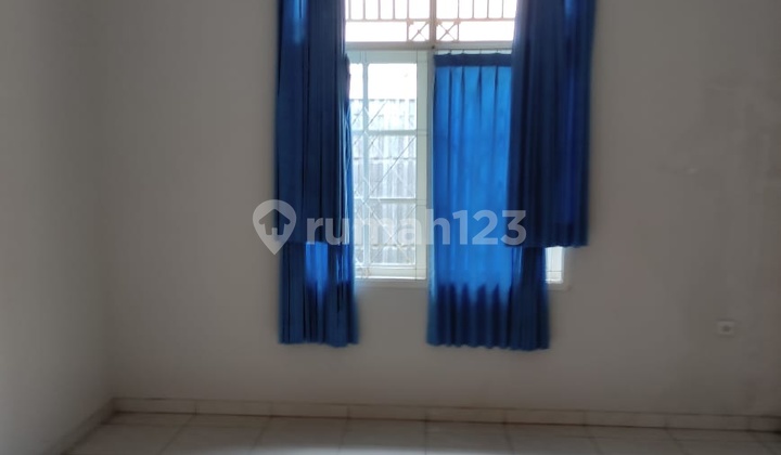 Rumah perum elit Permata Hijau Purwokerto 8