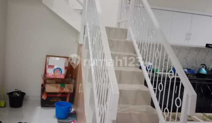 Rumah tingkat minimalis modern Teluk dekat terminal Purwokerto 3