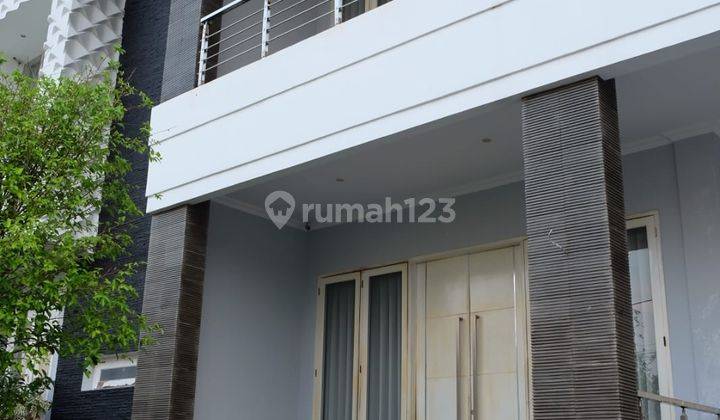 Rumah tingkat perum elit Taman Anggrek Purwokerto dekat Andhang Pangrenan 2