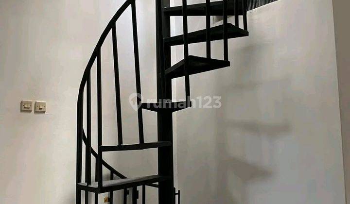 Rumah tingkat hook perum Griya Satria Mandalatama Purwokerto Barat 7