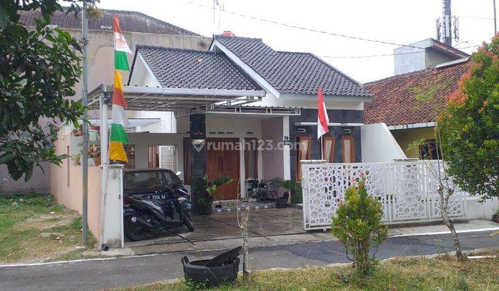 Rumah cantik Kober dekat stasiun Purwokerto Barat 1